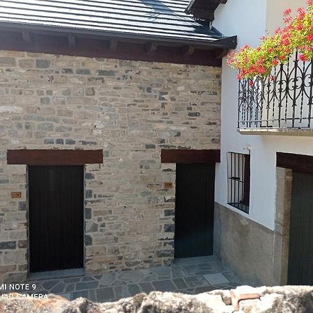 Apartamentos Camino De La Val Borau Ngoại thất bức ảnh