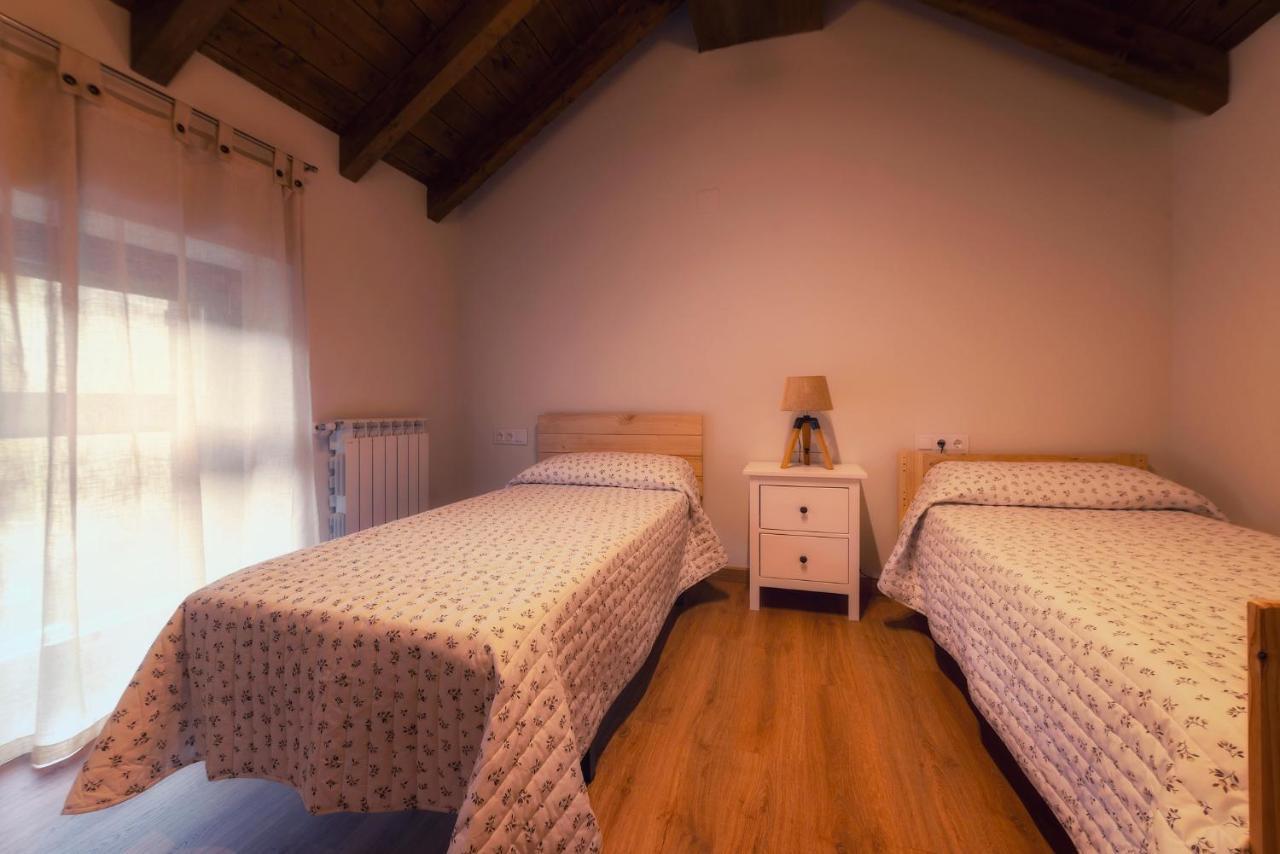 Apartamentos Camino De La Val Borau Ngoại thất bức ảnh