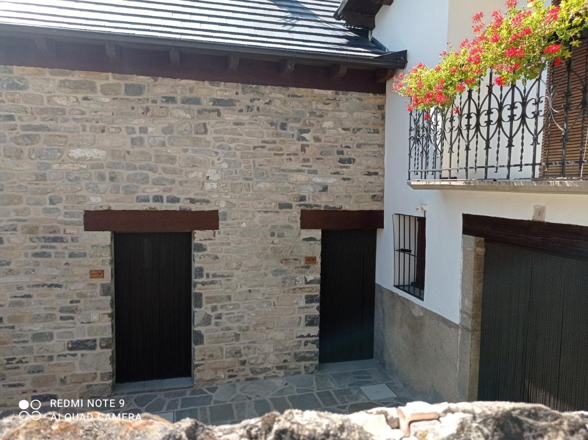 Apartamentos Camino De La Val Borau Ngoại thất bức ảnh